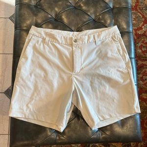lululemon commission classic-fit short 7”